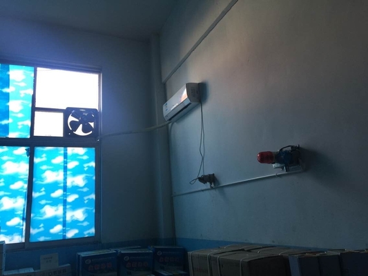 Paralume in vetro temperato antideflagrante per illuminazione fluorescente per generazione di energia pesante in aree pericolose
