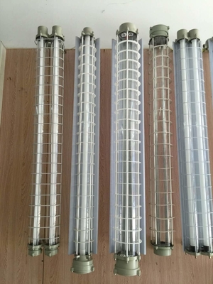 Lampada a tubo fluorescente a prova di esplosione con lega di alluminio 18W 36W IP66