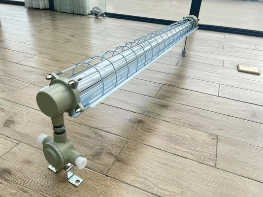 Luce lineare a prova di esplosione 18-36W 1200mm luce fluorescente a prova di esplosione con elevate prestazioni anticorrosione
