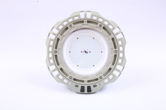 Lampade LED per capannoni industriali antideflagranti da 135 lm/W