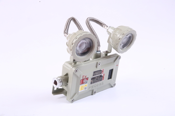 Luce di emergenza a LED antideflagrante impermeabile IP66 Ricaricabile Batteria NiCd Alloggiamento grigio chiaro