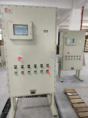 ATEX Anti UV 225A pannello di controllo a prova di esplosione WF2 completamente sigillato per il sito di estrazione di petrolio nel deserto