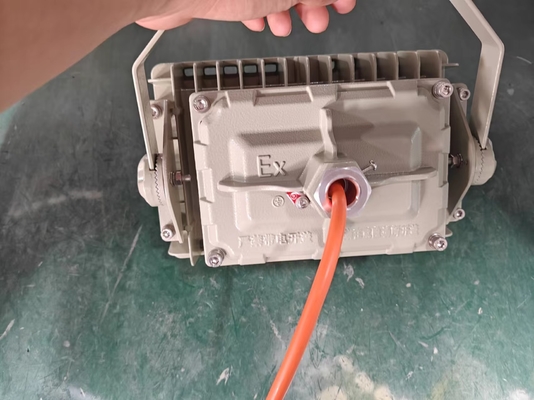 ATEX IECEx RoHS ISO9001 50W luci a LED a prova di esplosione per impianti per rifiuti pericolosi
