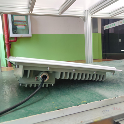 Zona 1 2 Lampada a prova di esplosione della stazione di gas Lampada a LED a basso profilo con IP66 WF2 Azionata da Meanwell