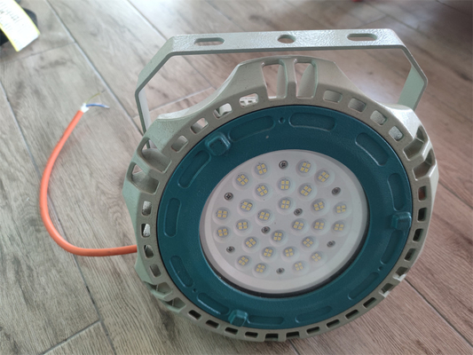 Classificazione della luce a LED a prova di esplosione Zona 1 Classe 1 Zona 2 150W 240W impermeabile a prova di polvere