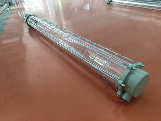 Fabbricazione di luci lineari a LED a prova di ATEX Ex 100lm/w IP66 per ambienti umidi