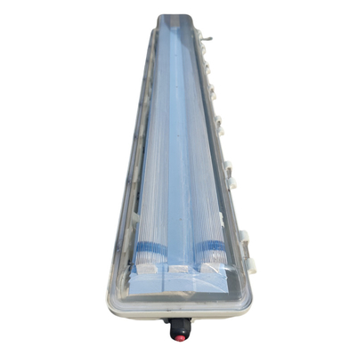 GRP Explosion Proof LED Linear Fluorescent Light per ambiente industriale pericoloso 110lm/w