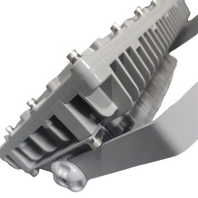 Lampada antifiamma a LED ATEX IECEx a 170lm/w 5 anni di garanzia