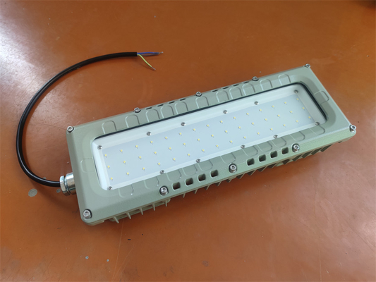 Fabbricazione di lampade a LED a prova di esplosione RoHS ATEX IECEx per ambienti difficili luce industriale 200Watt 295V