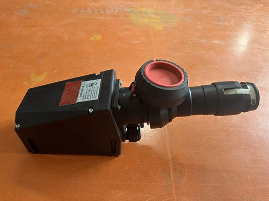 Collegamento e presa a prova di fiamma in plastica intera con nucleo in ottone IP66