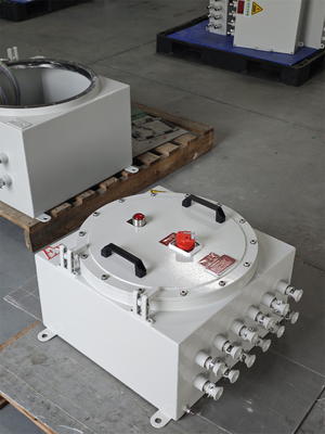 Pannelli di distribuzione a prova di esplosione industriali approvati CNEX ATEX Aluminio di grado marino per zone pericoloseZONE1 DIV1 Illuminazione di emergenza ignifuga alimentazione centralizzataCorrente nominale ≤ 230A