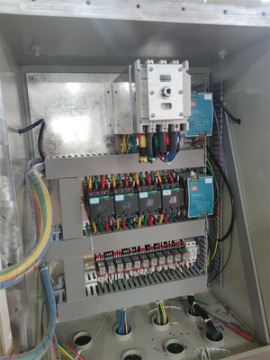 AC110/ 220/ 380/ 460v Casella di armadietto ignifugo a prova di fiamma Aluminio di grado marino WF2 IP66 Per petrolio di gas marino Area chimica Zona1 Zona21