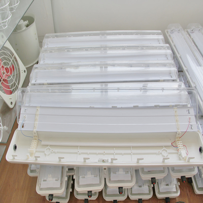 IP66 Rated Explosion Proof LED High Bay Lamps Alimentate da CREE Lamp Bead Con Efficienza 160lm/w