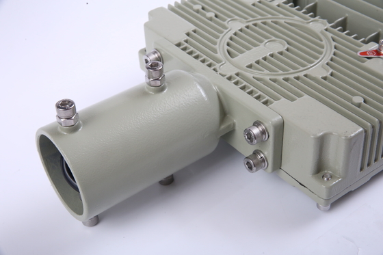 Lampada stradale LED antideflagrante CCT 3000/ 4000/ 5000/ 5700K CRI Ra≥80 Ideale per aree industriali con gas e polveri pericolose