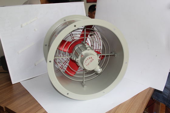 Ventilatore oscillante a prova di esplosione certificato ATEX flusso d'aria ad angolo largo per raffreddamento industriale pericoloso