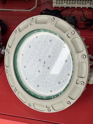 Luce LED per capannoni industriali antideflagrante da 100W-240W certificata ATEX IECEx IP66