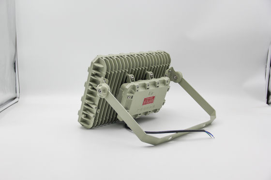 Lampade a LED a prova di fiamma, risparmio energetico, IP66 per impianti chimici e piattaforme offshore