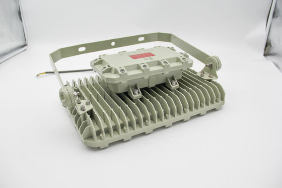 Proiettore LED antideflagrante | Antifiamma, impermeabile, a risparmio energetico – Per ambienti pericolosi