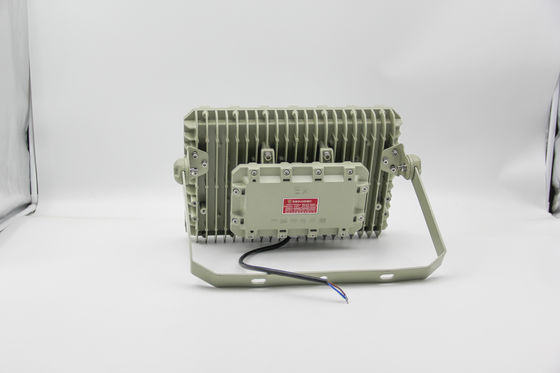 Proiettore LED antideflagrante | Antifiamma, impermeabile, a risparmio energetico – Per ambienti pericolosi