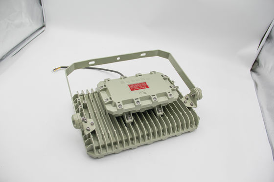 Proiettore LED antideflagrante | Antifiamma, impermeabile, a risparmio energetico – Per ambienti pericolosi