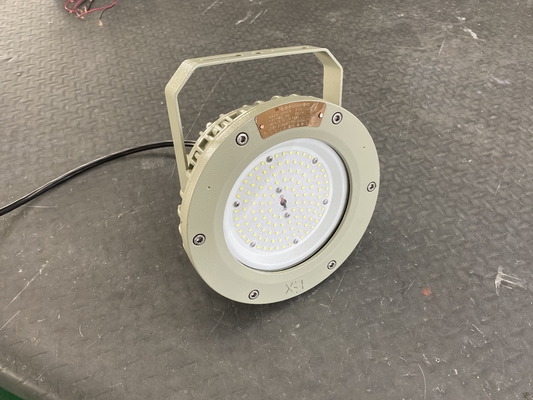 50000 ore di durata di vita ATEX CNEX Certificato a prova di esplosione IP66 LED High Bay Light 100W 150W 200W per petrolio Gas Chimica Miniera Ambienti marini