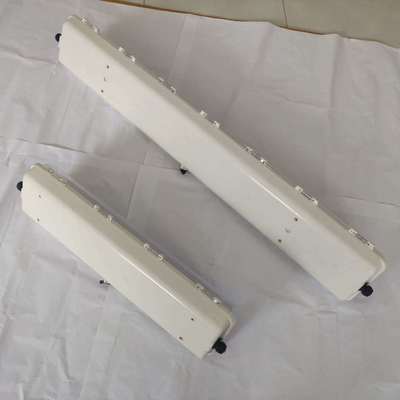 Luce fluorescente antideflagrante Illuminazione robusta e sicura per ambienti di lavoro esplosivi e infiammabili