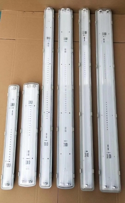 Lampada lineare antideflagrante serie BYS con tripla certificazione – Apparecchio LED per aree pericolose approvato ATEX/IECEx/CNEX, grado di protezione IP66, 5 anni di garanzia, potenza e dimensioni personalizzabili