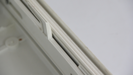 Lampada lineare antideflagrante serie BYS con tripla certificazione – Apparecchio LED per aree pericolose approvato ATEX/IECEx/CNEX, grado di protezione IP66, 5 anni di garanzia, potenza e dimensioni personalizzabili