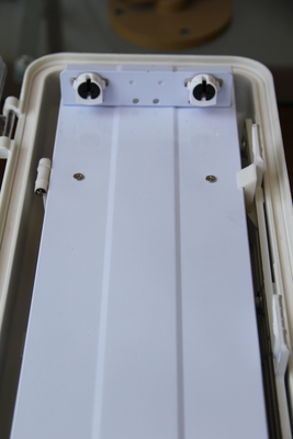 ATEX/IECEx/CNEX Approved Hazardous Area LED Fixture, IP66 Rated, 5-Year Warranty, Customizable Wattage and Size Durable BYS Series Explosion Proof Linear Light with Triple Certification