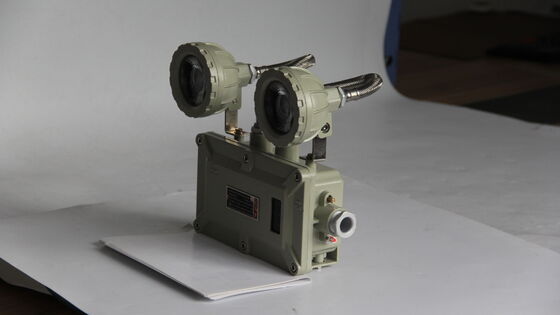 ATEX IP66 Lampada a due punti a prova di esplosione a LED LED multifunzione a due teste luce di uscita di emergenza ricaricabile