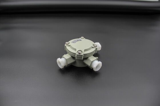 IP66 Cassa di alluminio fuso impermeabile 220V/380VAC 1-5Way Explosion Proof Junction Box per la zona pericolosa dell'industria dei magazzini