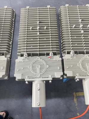 Lampada stradale LED antideflagrazione da 300W 6000K 11500 Lumen IK10 IP66 WF2 con certificazione ATEX