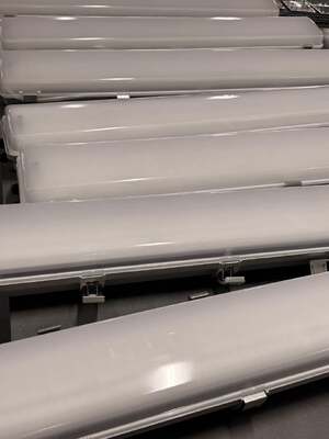 Lampada LED fluorescente lineare antideflagrante, pronta per emergenza, 12W 60W per uso in magazzini chimici