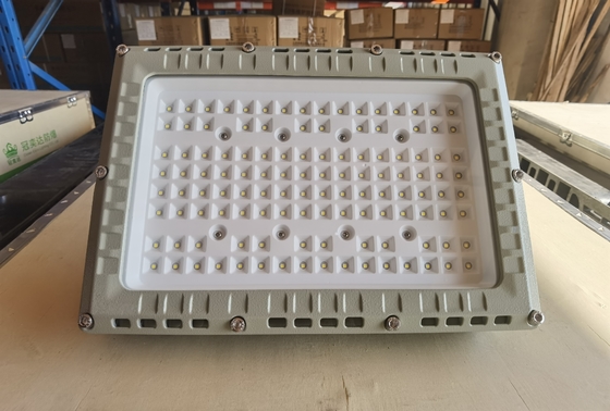 3000/400/5000/5700k CCT Ex nR eb mb Proiettore a LED a prova di esplosione con tensione AC100-277V 50/60hz