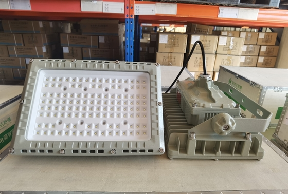 150w Ip66 e 130lumen/Watt di luci a LED a prova di esplosione per la zona 1,2 e 21,22