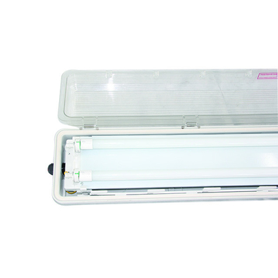 IP66 9-54w Luce fluorescente a prova di esplosione Materiale GRP 100ml/w Efficienza 5 anni di garanzia